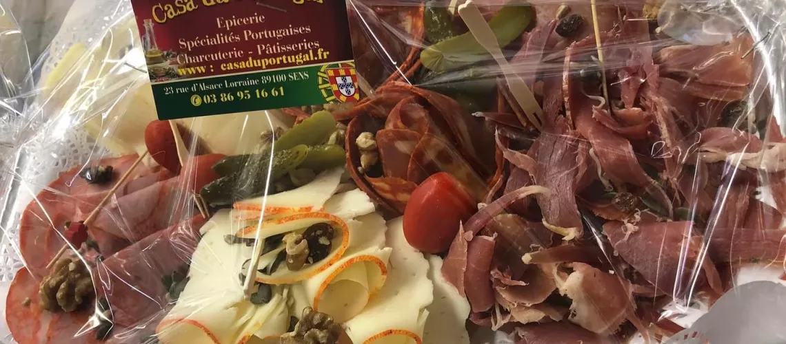 Plateaux Mixte